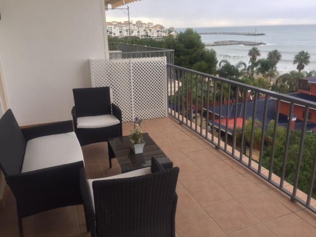 The Terrace Of Puerto Banus Beach 마르베야 외부 사진