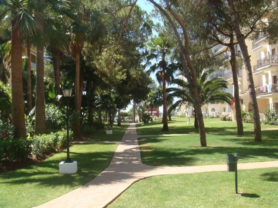 The Terrace Of Puerto Banus Beach 마르베야 외부 사진